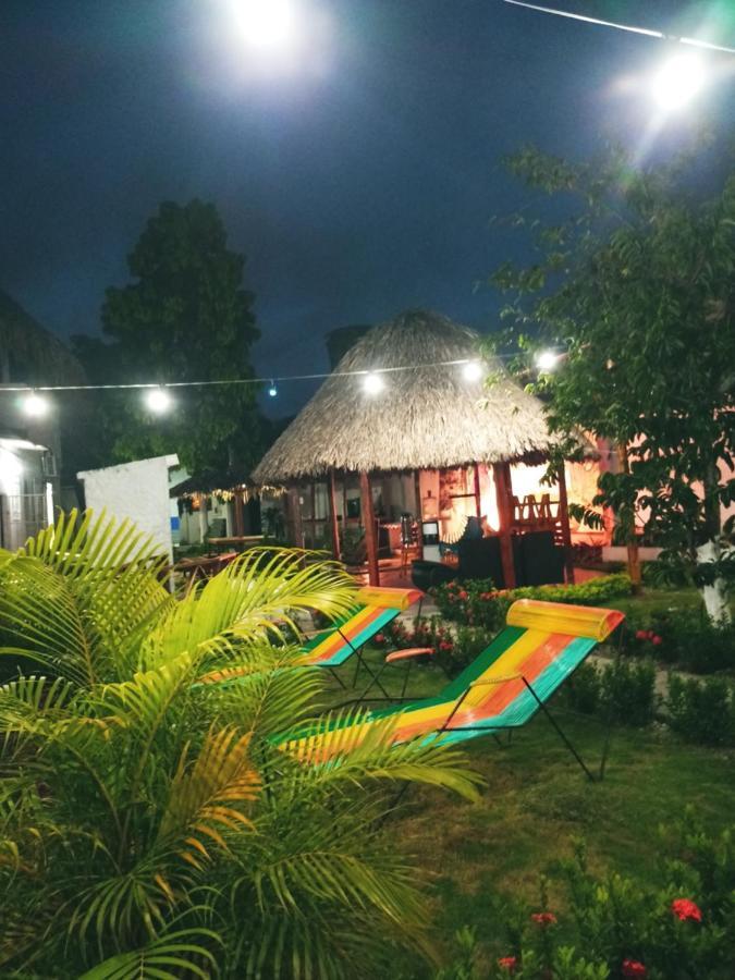Hostal La Sierra Nevada Паломіно Екстер'єр фото
