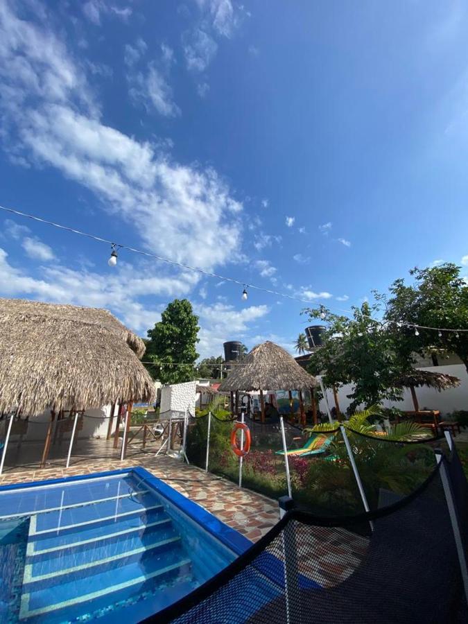Hostal La Sierra Nevada Паломіно Екстер'єр фото