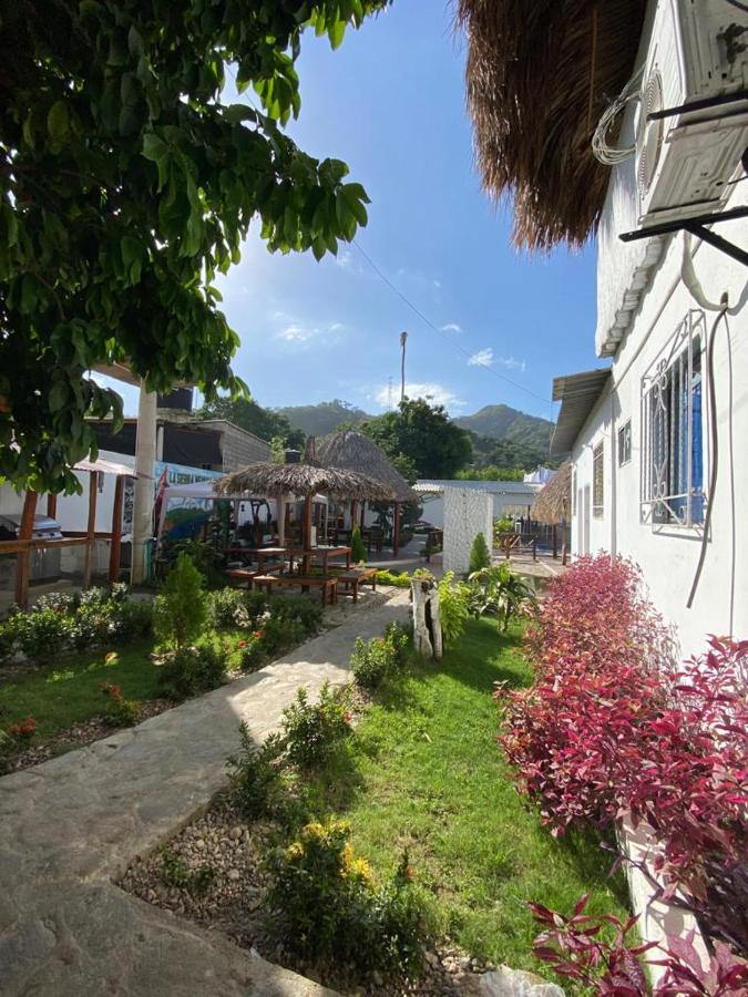 Hostal La Sierra Nevada Паломіно Екстер'єр фото